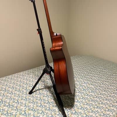 Taylor 324ce Baritone-6 LTD 2025 - Shaded Edgeburst image 4