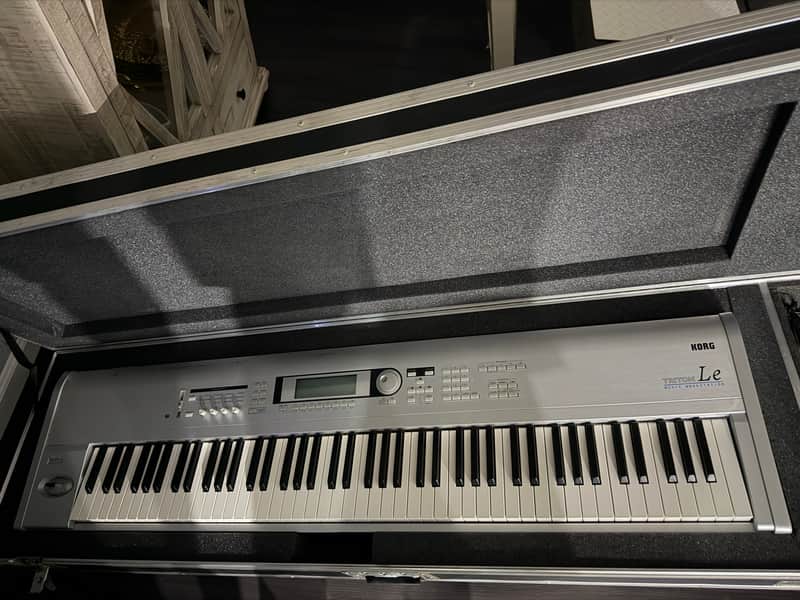 Korg Triton 2010 - USA image 1