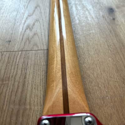 Fender Deluxe Series Toronado 2000 - Candy Apple Red image 5