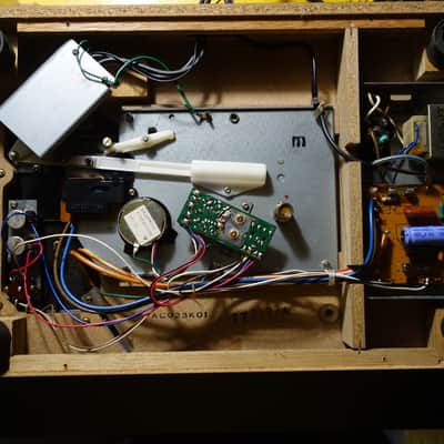 Superbe Technics SL-23A F-G Servo Player - Belt-Drive Semi-Automatic Turntable Bild 9