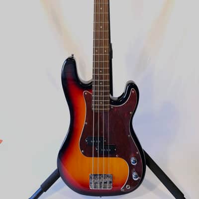 Immagine Vineyard Bass Guitar - Red/Orange - 1