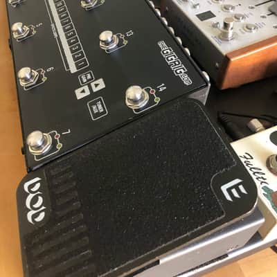 Multiple Custom Pedal Board Build 2021 image 4