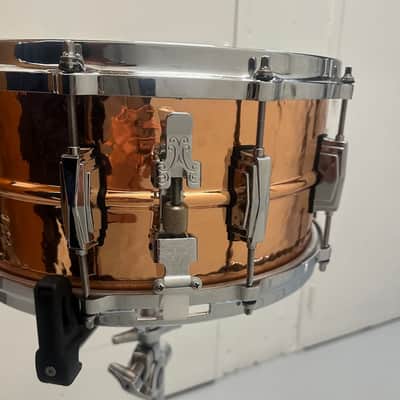 Ludwig LC662K Hammered Copper Phonic 6.5x14" 10-Lug Snare Drum with Imperial Lugs Die Cast Hoops image 4