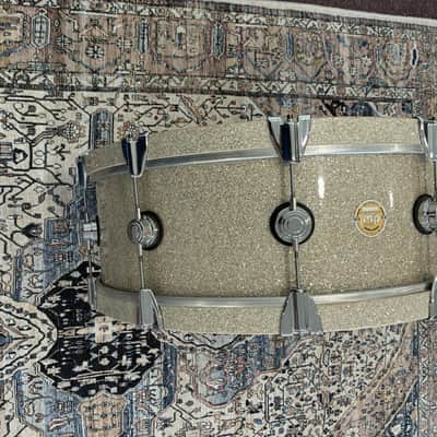 DW 24x7" Bass Drum - Broken Glass image 4