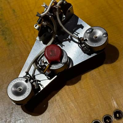 1961 1962 1963 CTS Crater Bottom Back 250k pots potentiometers audio taper split shaft .1 50v capacitor Centralab CRL 1454 1452 image 1