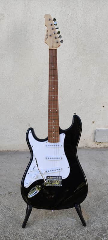 Stratocaster Vision By MSA Gaucher Black image 1