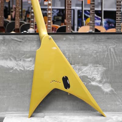 ESP LTD KH-V Metallic Gold Kirk Hammett Signature image 4