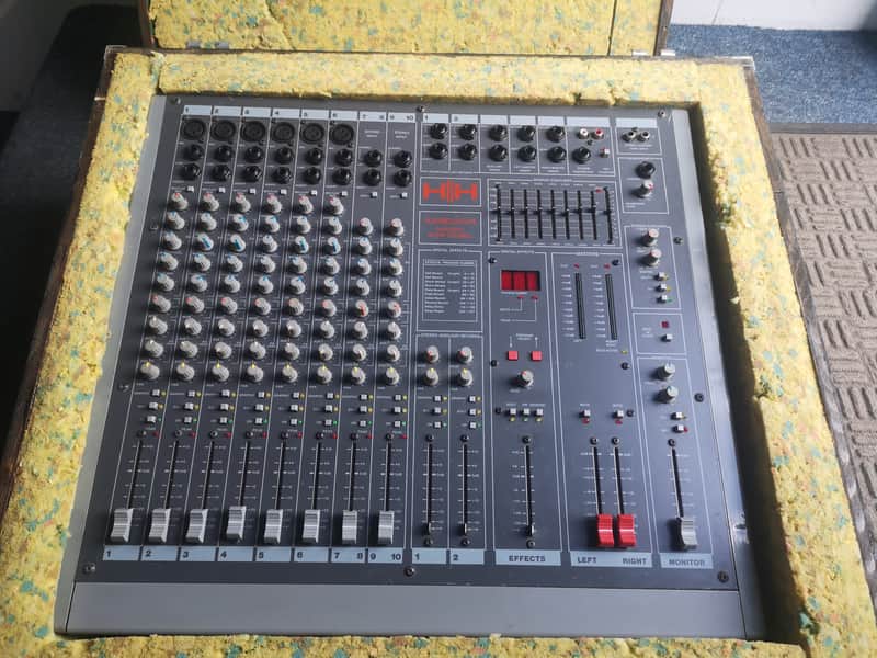 HH Miscara 600w powered mixer 2000s image 1