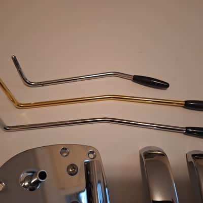 Fender Offset Hardware Lot Mustang Bridges Jaguar/Jazzmaster Tremolo unit with vibrato arms and mute image 5
