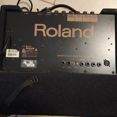 Roland KC-150 2001 - Black Carpet image 4