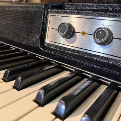 Wurlitzer 200A image 7