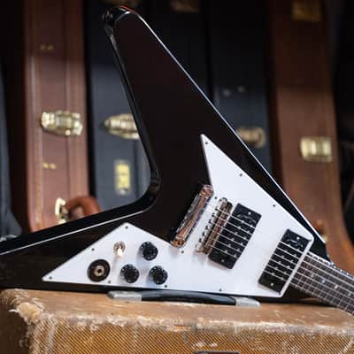 2025 Epiphone Kirk Hammett 1979 Flying V - in Ebony Black image 3