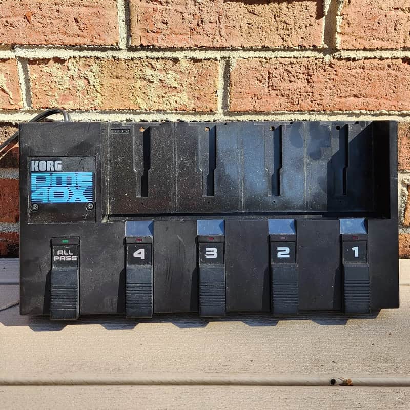 Korg PME-40X Professional Modular Effects System Pedalboard (Empty, Unloaded) Vintage Effect Pedal Module Board Plug-and-Play 1980's image 1