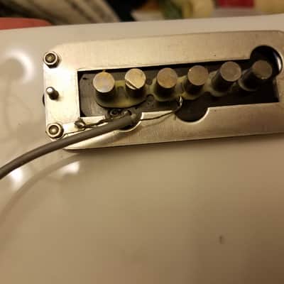 Rickenbacker 4001 V63 bass guitar 1984 1985 early production image 6