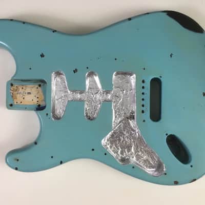 Lefty Vintage 1995 Fender Heavy Relic Strat Guitar Body Daphne Blue Nitro 4.3 Lb image 1