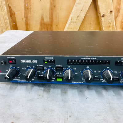 dbx 1066 Two-Channel Compressor Limiter Gate - PARTS ONLY - PLEASE READ image 3