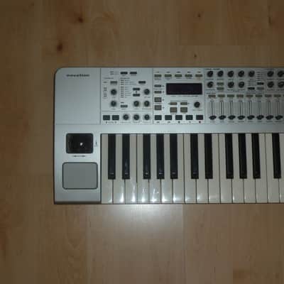 Novation X-Station 61-Key 8-Voice Synthesizer with USB Interface 2004 - Silver image 2