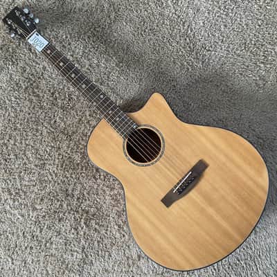 41 Inch Acoustic Guitar, Spruce Top Body, Mahogany Neck image 13