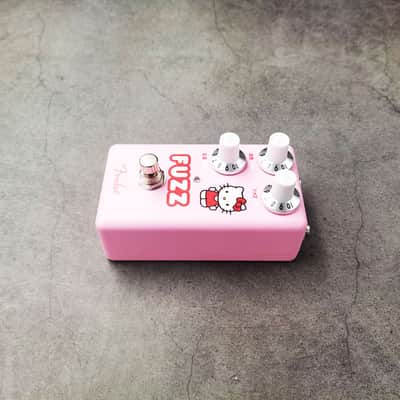 Fender Hello Kitty Pink Fuzz image 5