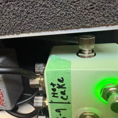 Patina Pedals 9 Chanel 2015 - Sea Foam Green Gloss image 3