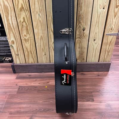 Fender Dreadnaught hard shell acoustic guitar case - Black image 3