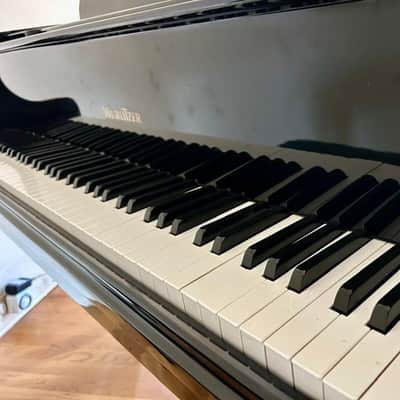 Elegant Wurlitzer Baby Grand Piano 4'11 image 4
