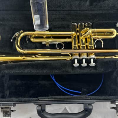 Yamaha YTR-200ADII Advantage Standard Bb Trumpet 2010s - Brass image 2