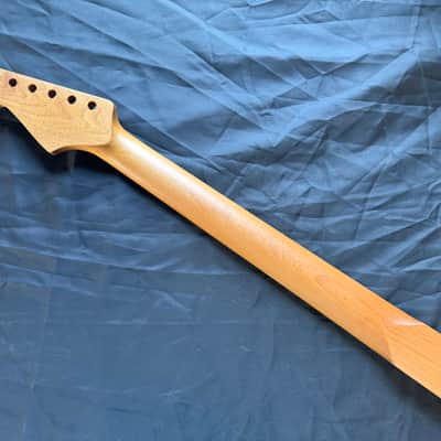 BMC Guitar Neck Strat® Stratocaster® 22 Fret Roasted Maple With Rosewood Fingerboard Nitro Lacquer Rounded Fret Ends 2026 - 9.5 Radius   [SN100] image 6
