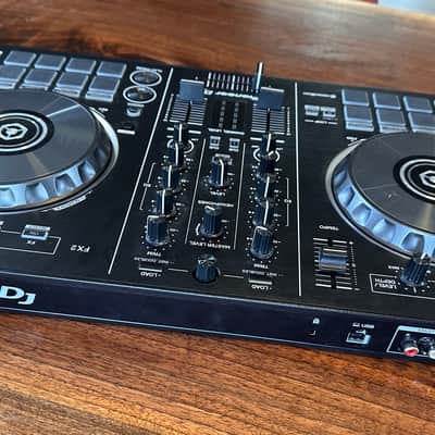 Pioneer DDJ-RB - rekordbox DJ Controller 2010s - Black image 5