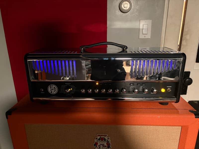 Line 6 HD147 300-Watt Stereo Digital Modeling Guitar Amp Head 2003 - 2010 - Silver image 1