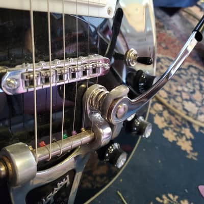 Eastwood Airline Tuxedo with Bigsby 2022 - Black with white trim image 10