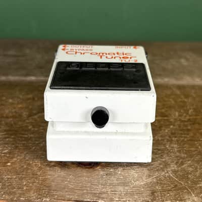 Boss TU-2 Chromatic Tuner (Dark Gray Label) 1998 - 2009 - White image 6