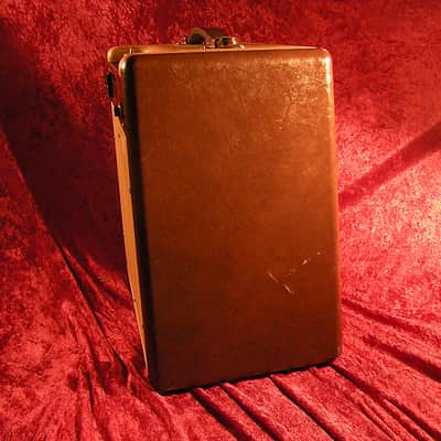 Danelectro Nifty Seventy N70 Bass Guitar Amp - Rare! image 9