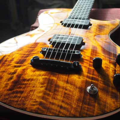 Manne Blackbird gloss top special Honey imagen 5
