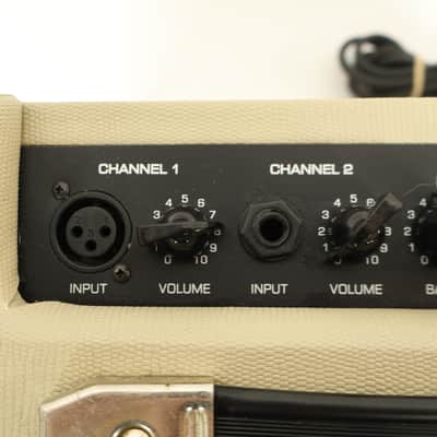 Epiphone Studio Acoustic 15C Acoustic Guitar Combo Amplifier image 3