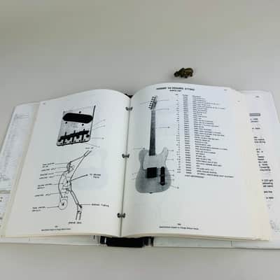Fender Guitar Service Manual Binder 1996 image 5