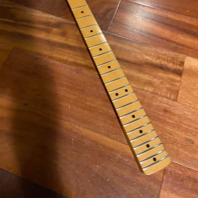 2012 Fender Strat Neck Maple Standard Stratocaster Tuners 9.5" Radius Med. Jumbo image 5