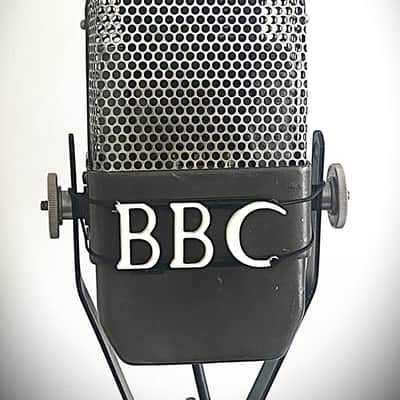 SUPER RARE! 1940's MARCONI Model AXB Ribbon Microphone, BBC w/stand works great image 2