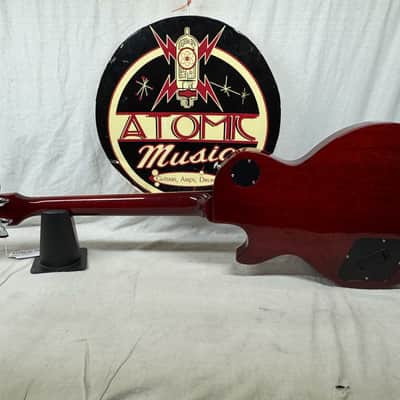 Gibson Les Paul Classic Guitar with Case 2014 image 8