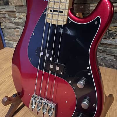 Sandberg California VM4 - Alder body with a beautiful metallic red finish image 2
