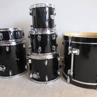 Mapex V Series Black Drum Kit with Hadware Jazz/Child/Portable -18" BD, 8"+10" TT, 12"+14" FT, 12"SN image 10