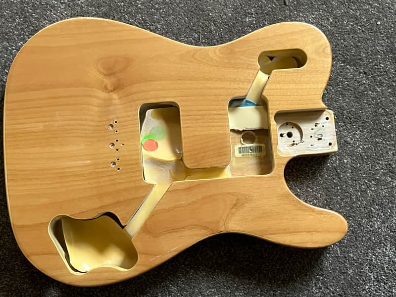 Fende Telecaster Deluxe MIM '72 guitar body - base coat image 1