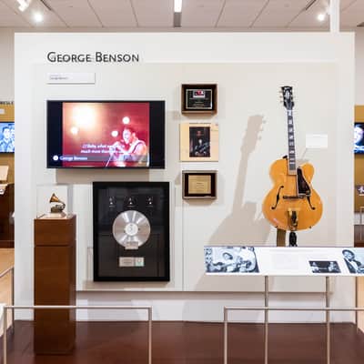 Gibson Johnny Smith "Breezin" Owned by George Benson image 4