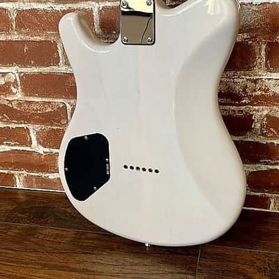 Swope GTO New/2020, White Blonde/Tort, "Knock Around Relic" Heavily figured Birdseye Maple (Authoriz image 7