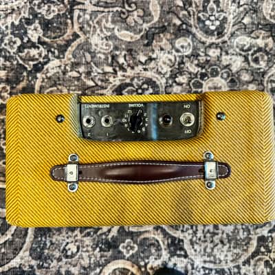 Fender '57 Custom Champ 2-Channel 5-Watt 1x8" Guitar Combo 2016 - Present - Lacquered Tweed image 2