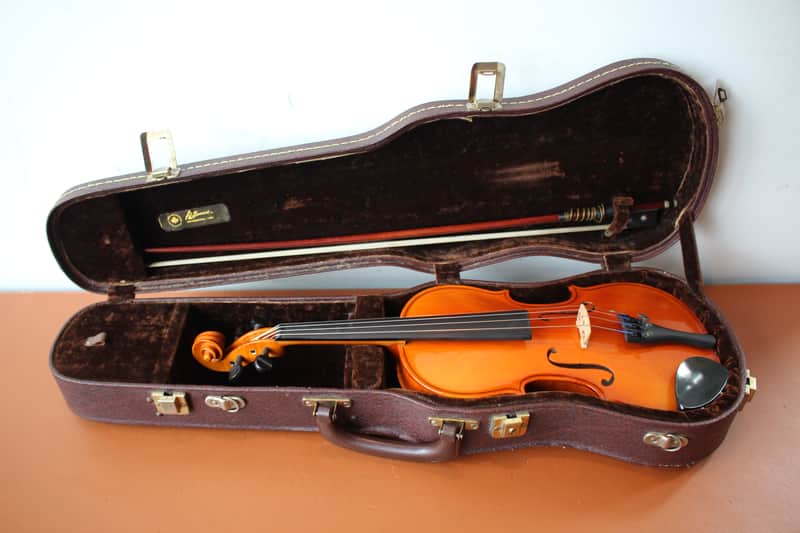 Josef Jan Dvorak 260 Handcrafted by Strunal in Luby 1/2 Violin w