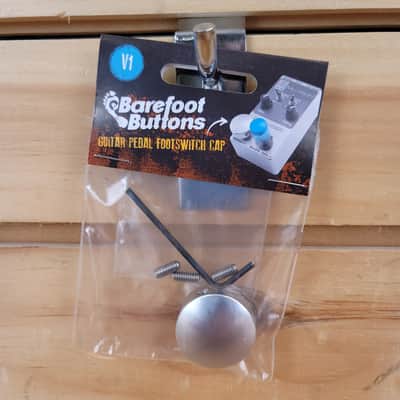 Barefoot Buttons V1 Standard Footswitch Cap - Silver image 3