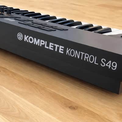Native Instruments Komplete Kontrol S49 Mk2 + Komplete 12 Bundle image 12
