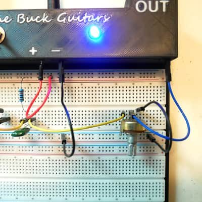 Pedal Builder Large Prototype Breadboard With Integrated Jacks, True Bypass, Power Supply and Components for Amplifier Circuit DIY Guitar Builders image 3