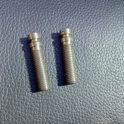 Fender Original 1985/86 Original USA Stratocaster  Tremelo  Post Screws image 2